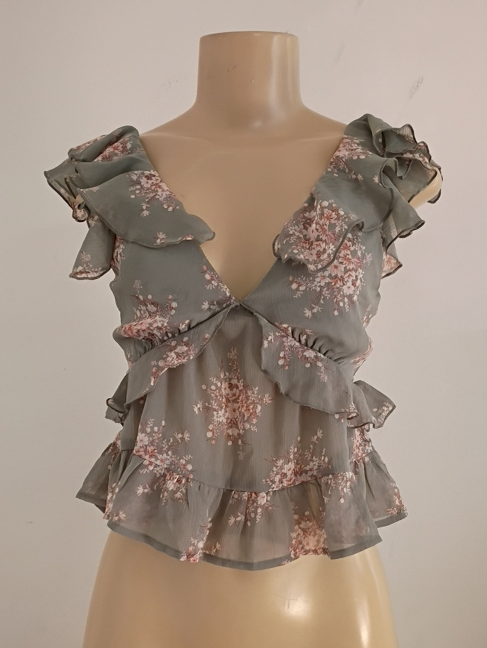 Trixxi Sage Green Floral Ruffle V-Neck Peplum Top